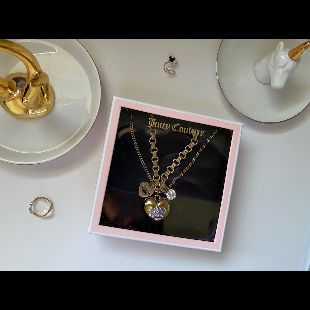 heart charmed round necklace from juicy couture